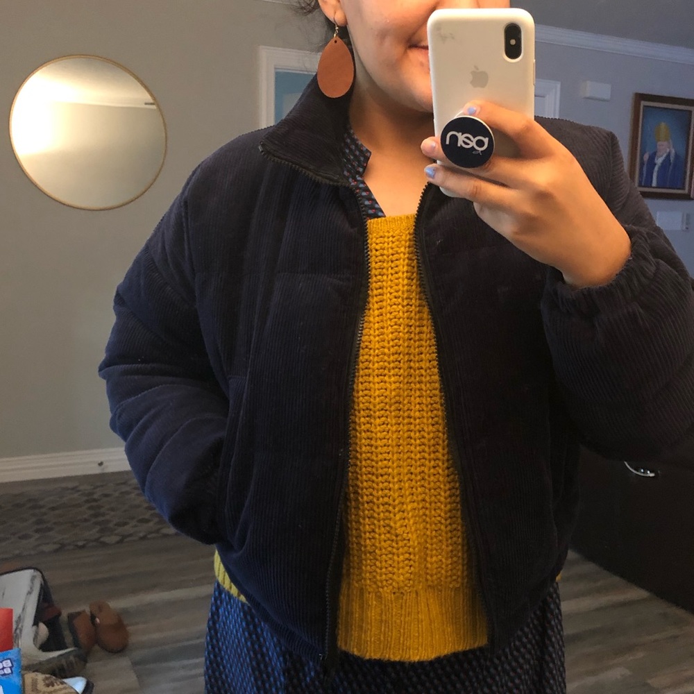 RARE!! NEW Kendall & Kylie Corduroy Puffer Jacket - Picture 3 of 4